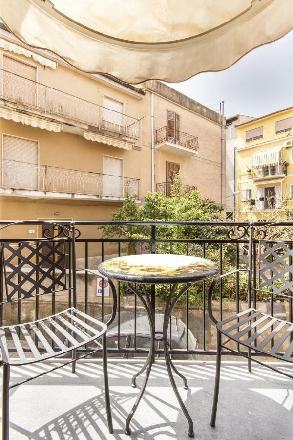 B&B Porta Delle Madonie Campofelice Di Roccella Eksteriør billede